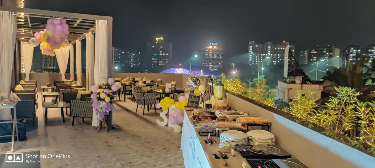 The Amore Surat Otel Dış mekan fotoğraf