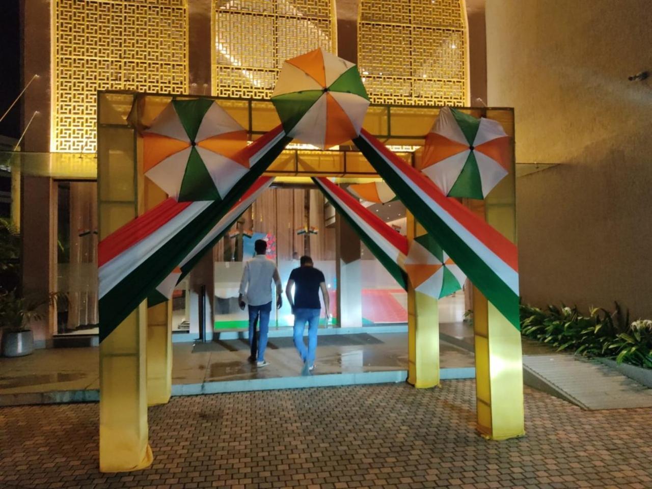 The Amore Surat Otel Dış mekan fotoğraf